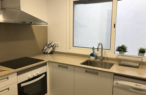Blanes Apartment | Great Apartment 50m from the Beach in the best Location with Parking