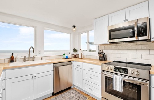 Oceanside House | Great Deals on Summer Stays!