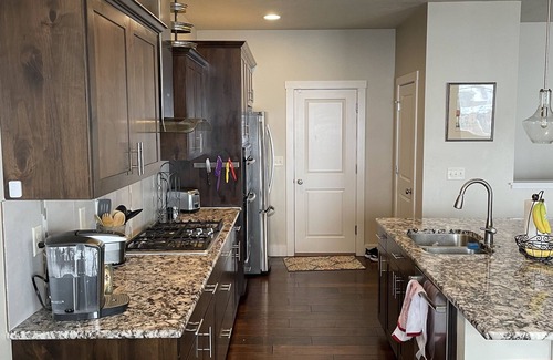 Southeast Boise House | Great for BSU Parents, Micron Employees, Two Families, Multi-Generational Groups