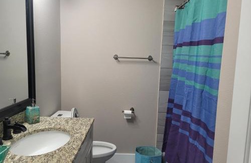 Southeast Pensacola House | Great large home,8 min from Downtown