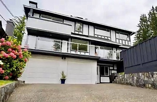 Upper Lonsdale Apartment | Great location, Upper Lonsdsle, North VAN, separate entrance. Basement suite.