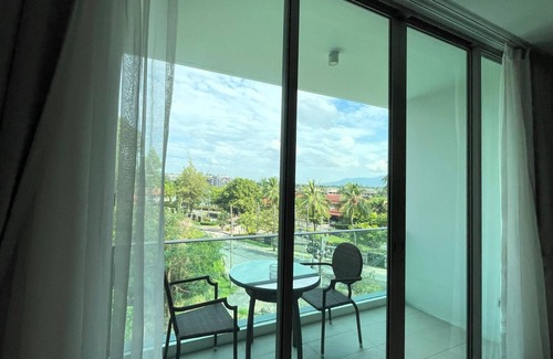 Bang Tao Apartment | Great location walk to BangTao beach & Boat Avenue