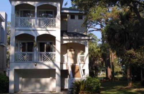 Bonito Boathouses House | Great Mid Island Location, Long Term Rentals Available, Major Renovations 2023!