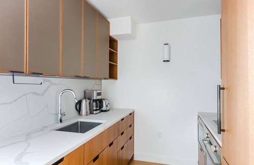 Sutton Place Apartment | Great Midtown East 2BR w/Gym, Roofdeck & W/D, nr Parks, by Blueground