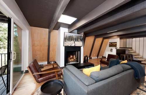 Purgatory House | Great Outdoor Space/Views/Hot Tub/Pet Friendly/Across from Purgatory