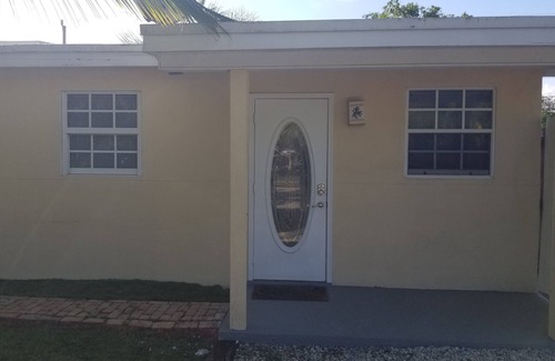Pompano Beach Apartment | gREAT PLACE TO STAY, CLOSE TO THE BEACH