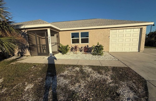 Port Charlotte House | Great rental close to all the fun!