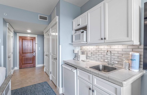 Baytowne Wharf Condo | "Great Sands" Sandestin #2607 Studio Sleeps 4