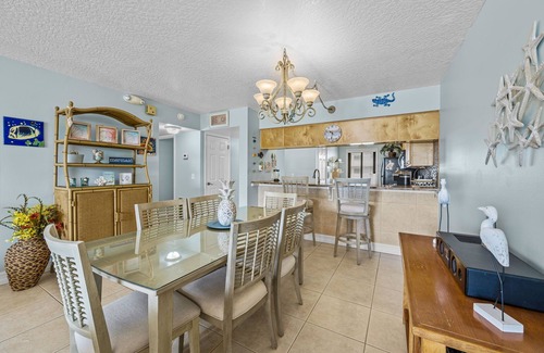 Cocoa Beach Condo | Great side ocean views and has great reviews steps to the beach Sandcastles 615