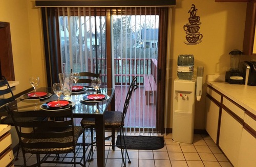 Olympia Fields House | Great Suburban Living!