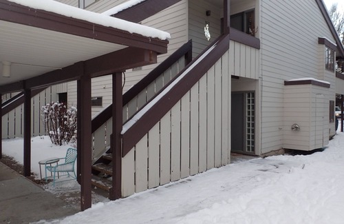 Moose Wilson Road Condo | Great Value in the Aspens, Between Jackson & Teton Village
