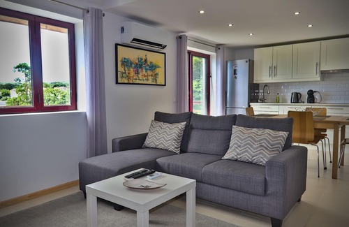 Praia da Vitoria Condo | Great View Apartment (AL)