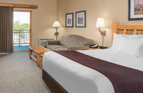 Traverse City Resort | Great Wolf Lodge Traverse City