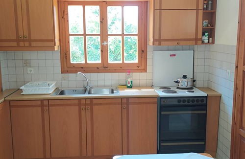 Marathias House | Greek village life by the sea