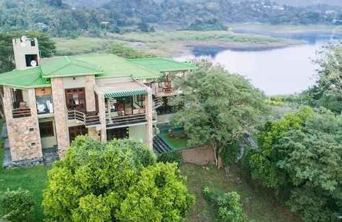 Karalliyadda Hotel | Green castle kandy