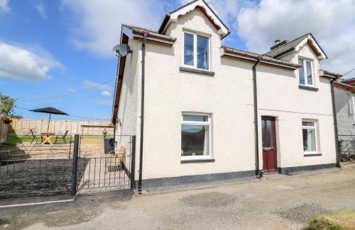 Pant-y-Dwr House | Green Cottage