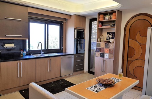 Bchamoun Hotel | Green Hill Village