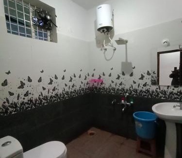 Shrirangapattana Resort | Green island nature resort with swimming pool