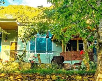 Minapin House | Green leaf Guest house