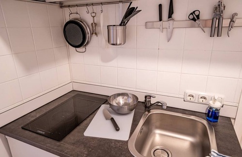 Mannheim City Centre Apartment | Green Oasis Studio - Central