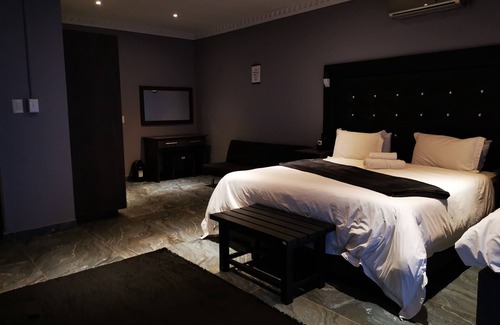 Bethlehem House | Green Olive Panorama