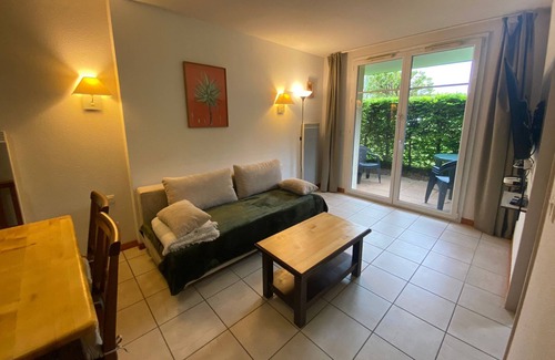 Levernois Apartment | Green One, apartment on the Levernois golf course