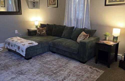 Green River House | Green River Rustic Roost