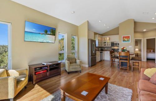 Canyon Lake House | Green Roof Cottage