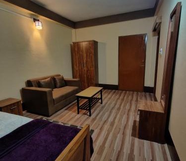 Karsiyang House | Green Tara Homestay