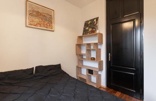 Cluj-Napoca House | Green Villa by the Lake