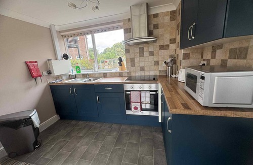 New Forest District Apartment | Greenbanks 2. Damerham Self Catering. The perfect getaway for just couples