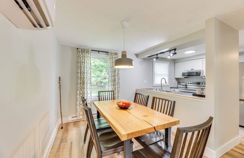 Marlinton Cottage | Greenbrier River Retreat w/Deck - Steps to Trail!