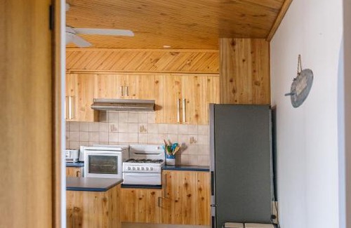 Lake Wangary House | Greenly Getaway - Family Friendly Home