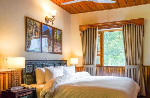 Kalam Hotel | Greens By Roomy, Kalam