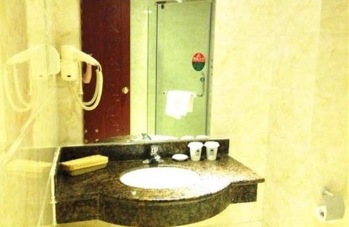 Lixia District Hotel | GreenTree Inn Jinan Gaoxin District Suncun New District Express Hotel