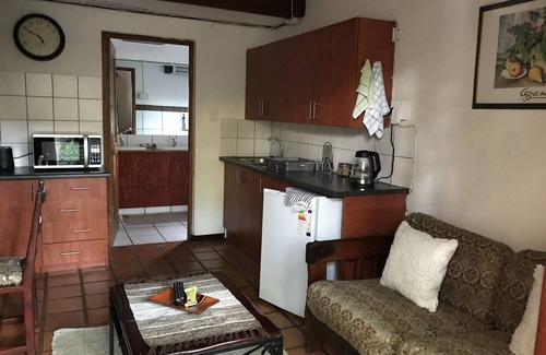 Garsfontein House | Greenwoods Self-Catering