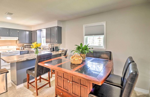 Higden House | Greers Ferry Home w/Yard, < 1 Mi to Marina!