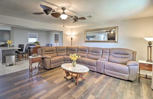 Higden House | Greers Ferry Home with Yard, Less Than 1 Mi to Marina!