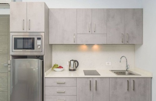 Duhur ash Shuwayr Apartment | Grey 102 2-Bedroom Apartment W/Terrace in Awkar