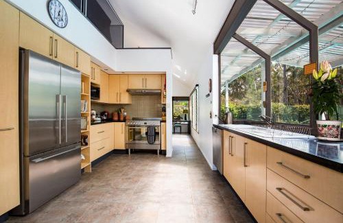 Callala Bay House | Grey Gables - Pet Friendly with Fireplace, Pool, Spa & Sauna