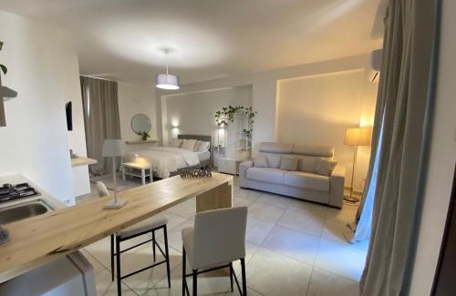 Santa Maria la Carita House | Grey Haven Apartments and Suites