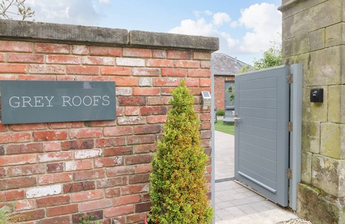 Calwich Cottage | Grey Roofs