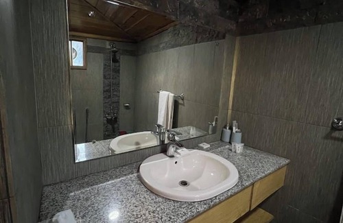 Kohistan Hotel | Grey Walls Mountain Huts & Cottages