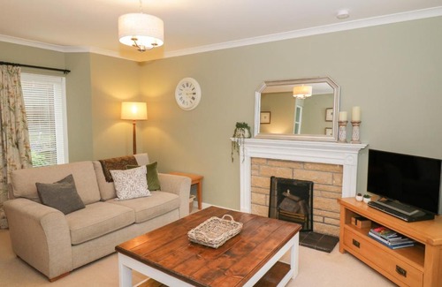 Crieff House | Greystones Cottage