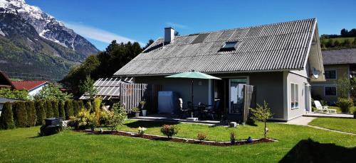 Niederoeblarn House | Grimming View
