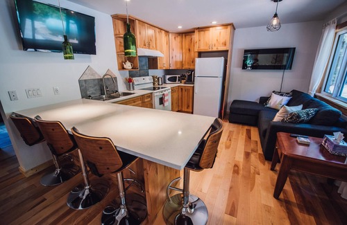 Clearwater Bed & Breakfast | Grizzly Paw B&B Where comfort meets nature.