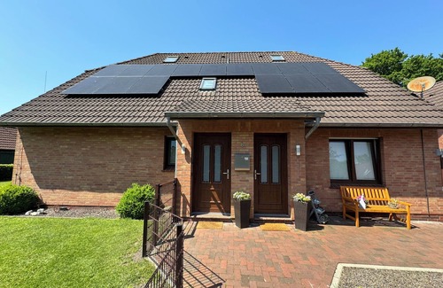 Berumbur Apartment | Große Ferienwohnung im Herzen von Ostfriesland Nordsee Inseln Meer