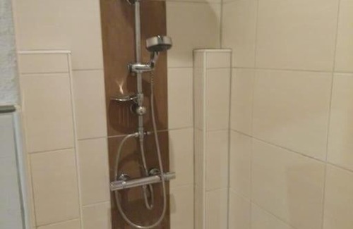 Horchheim Apartment | Große PRIVATE SPA WELLNESS Ferienwohnung in KOBLENZ NÄHE ZUM RHEIN