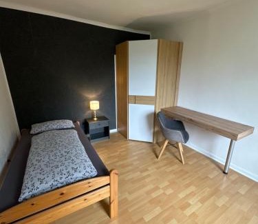 Gieleroth Apartment | Große Wohnung mit großem Balkon
