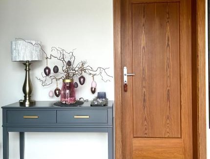 Munchen District Apartment | Großes Apartment mit Terrasse und Garten